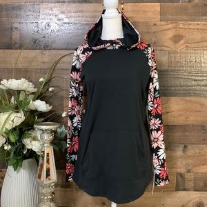 🍃🌸 LuLaRoe Hoodie Size Small NWT